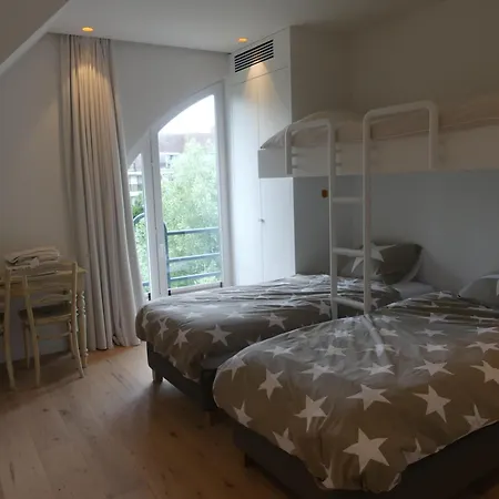 Apartamento Luxury Tennis Gardens Zoute With Heated Swimming Pool At 200m From The With 2 Parking Places